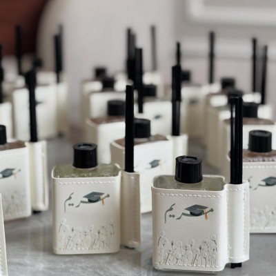 فواحات لافندر بطباعة ثيم التخرج 2026